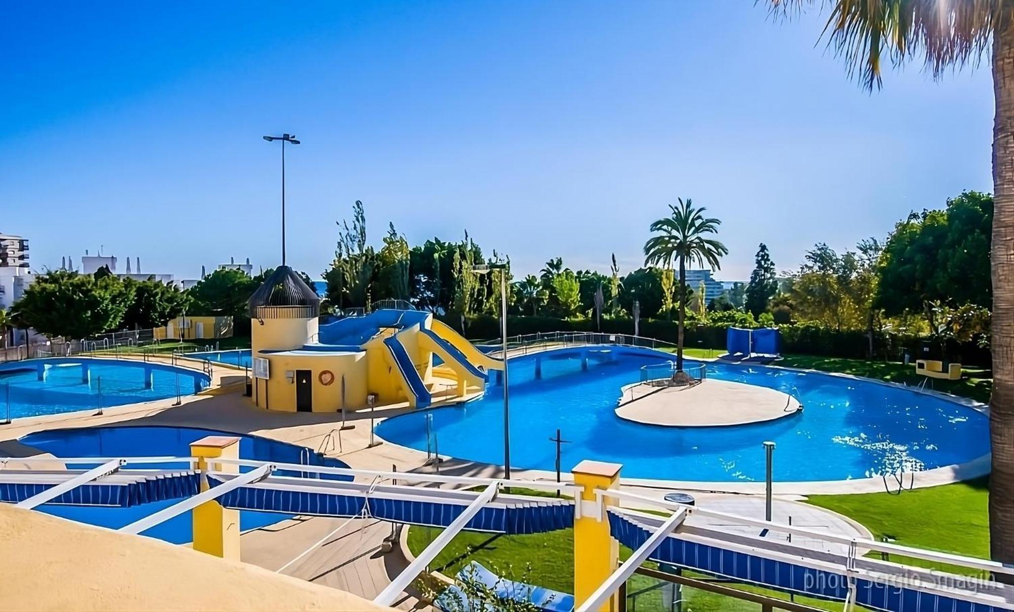 Jupiter. Moderno Estudio. Vistas Al Mar Y Montana Apartment Benalmádena