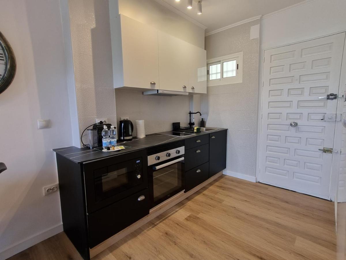Apartamento Jupiter. Moderno Estudio. Vistas Al Mar Y Montana
